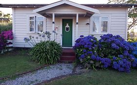 Waitomo Farmstay - Rimu Cottage 2